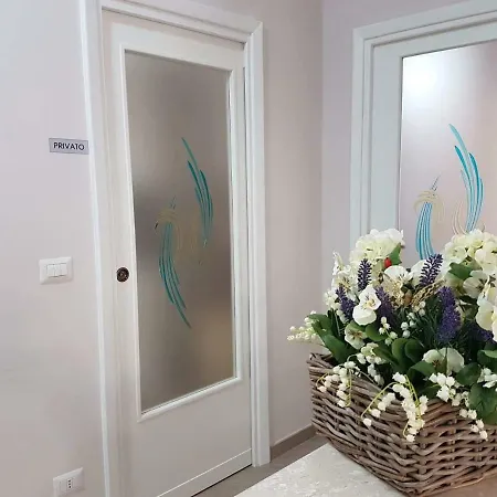 Velia Bed & Breakfast